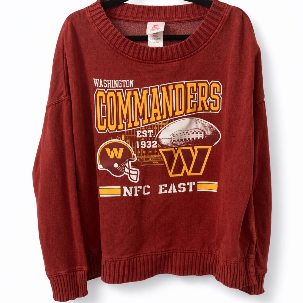 Washington Commanders Red Sweater Size Juniors Large - Picture 2 of 6